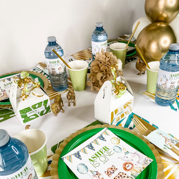 WILD ONE ANIMAL SAFARI THEME