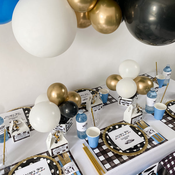 16TH BIRTHDAY FRIENDS THEME PARTY